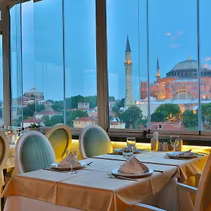 The *** Provincia di Istanbul